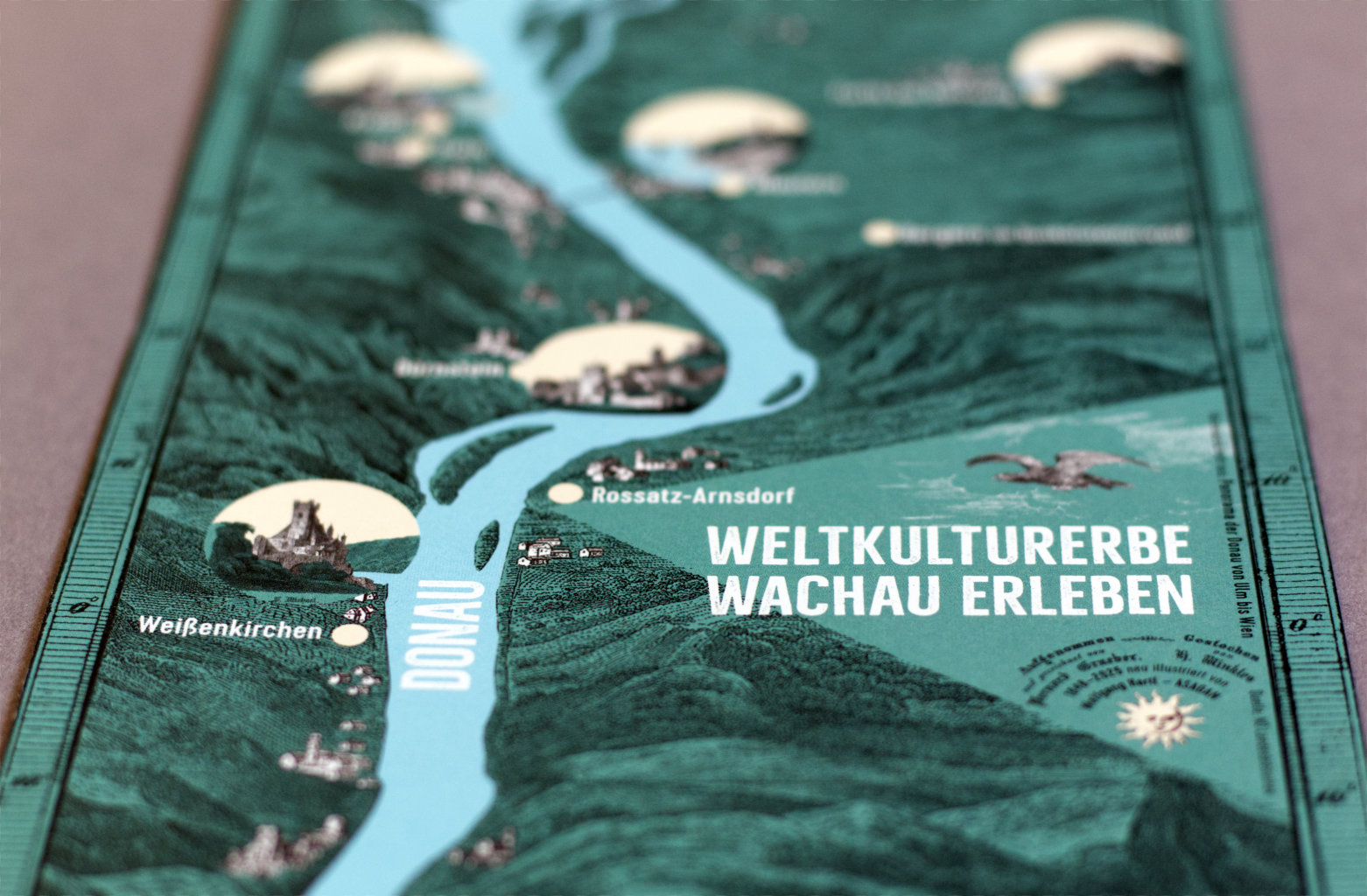 Kunstpiratin Pia unterwegs an der Donau