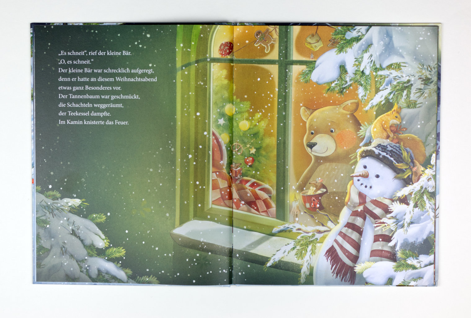 Der kleine Bär und die Weihnachtsfreude