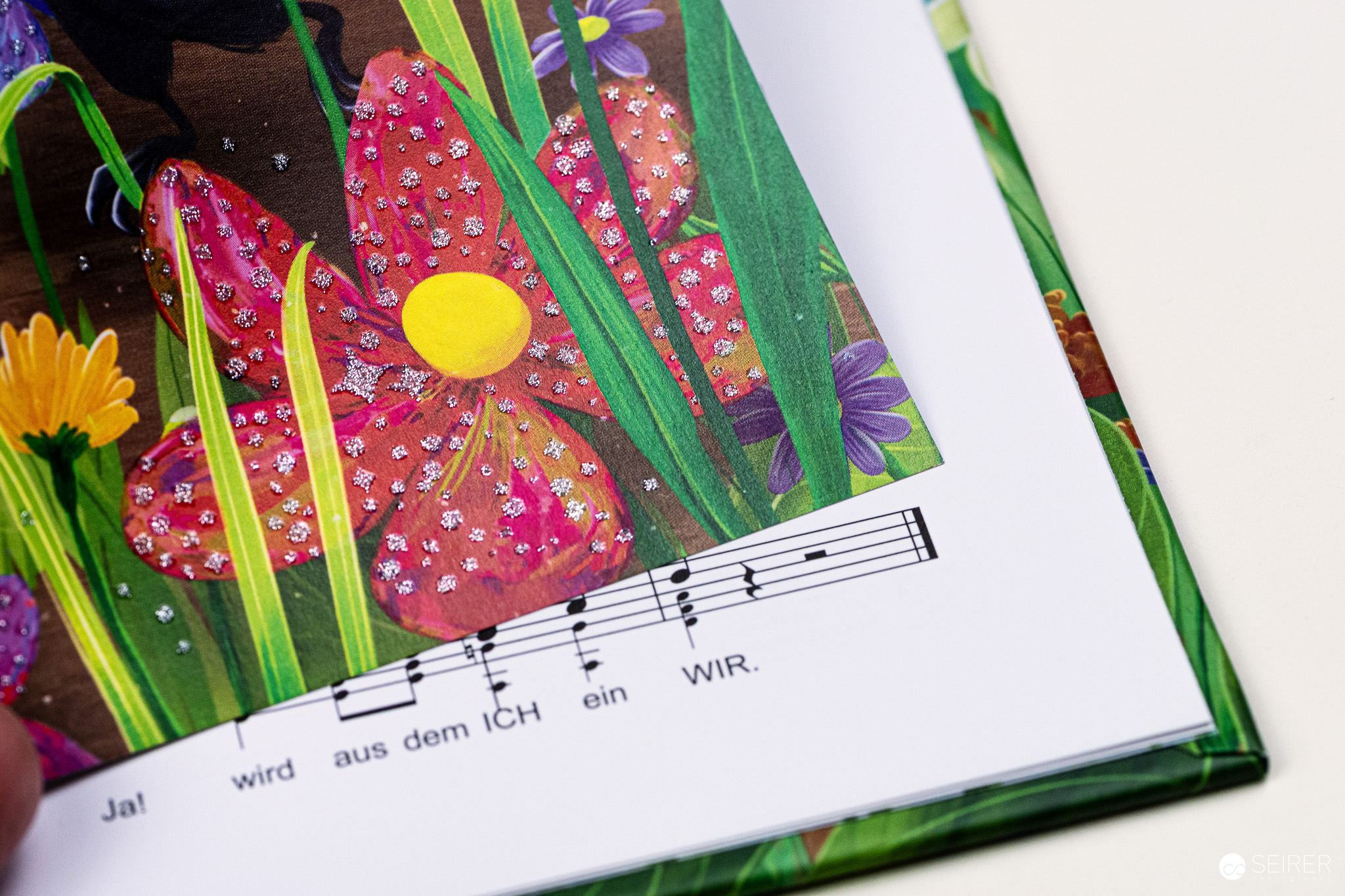 Die kleine Glitzerblume - Gemeinsam sind wir einzigartig!