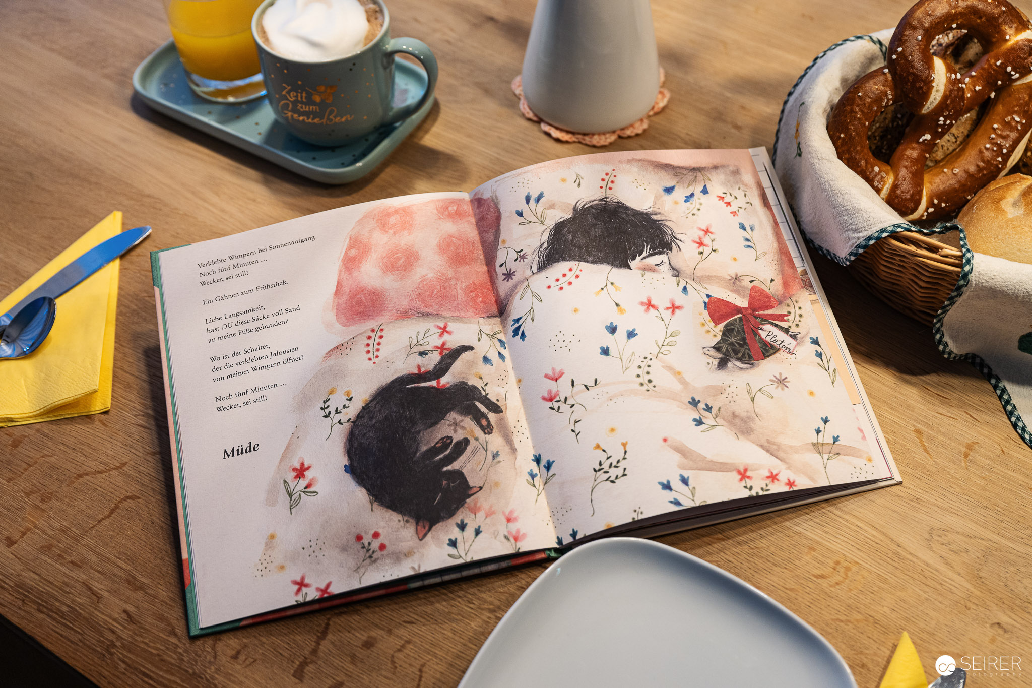 Alicia Bululú & Raquel Catalina: Frühstücken